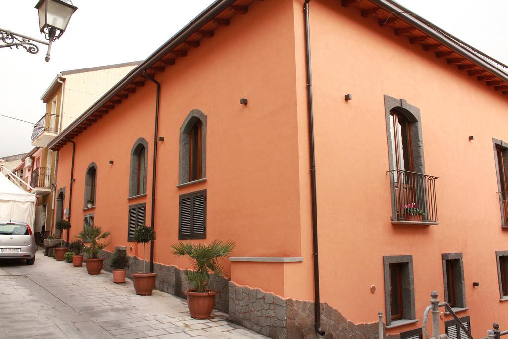 L'Arco Dei Sogni Hotel Malvagna Exterior photo
