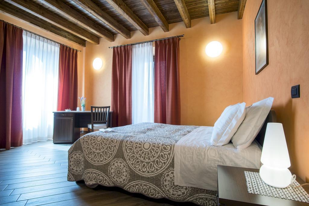 L'Arco Dei Sogni Hotel Malvagna Exterior photo