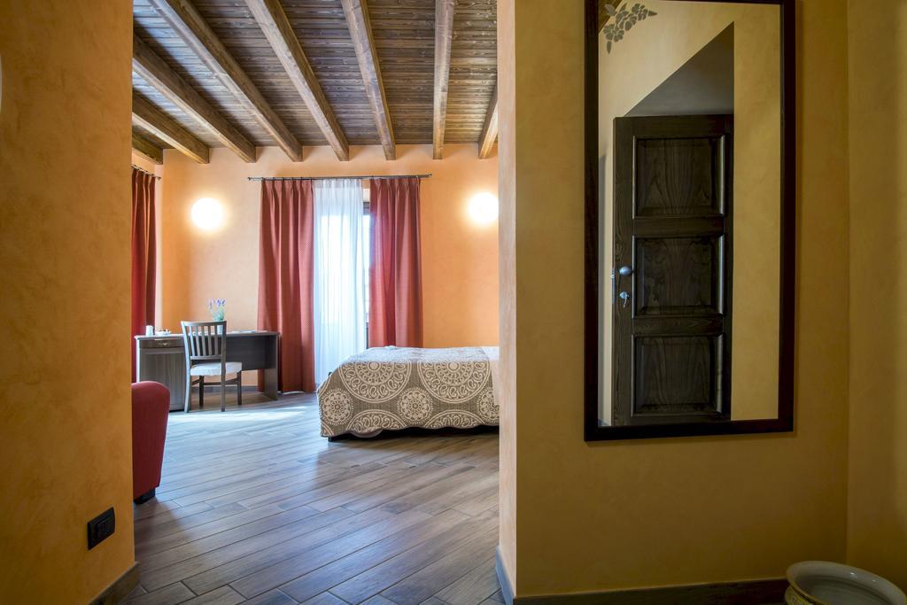 L'Arco Dei Sogni Hotel Malvagna Exterior photo